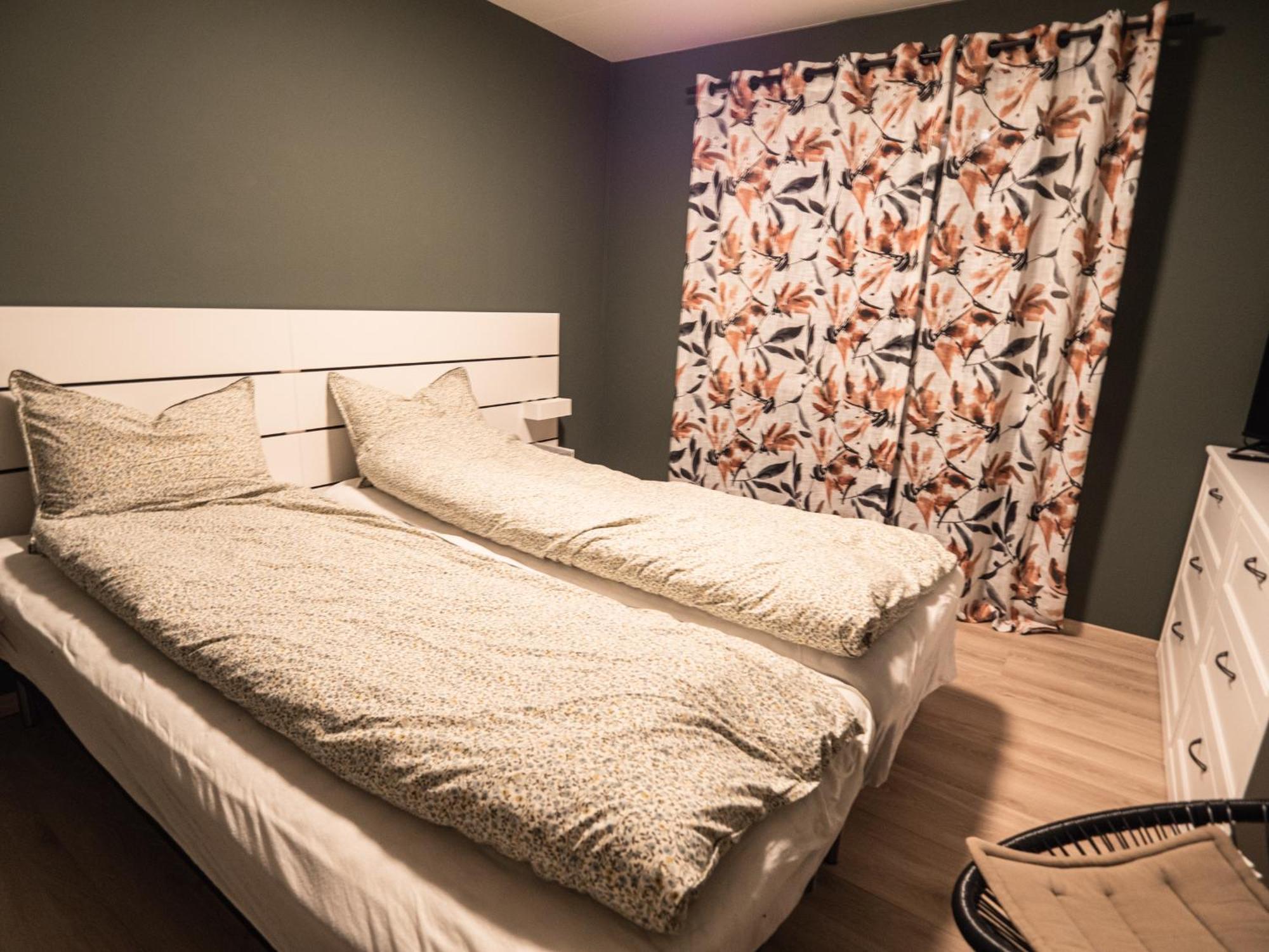 Apartamento Korshamn Rorbuer Lyngdal Exterior foto
